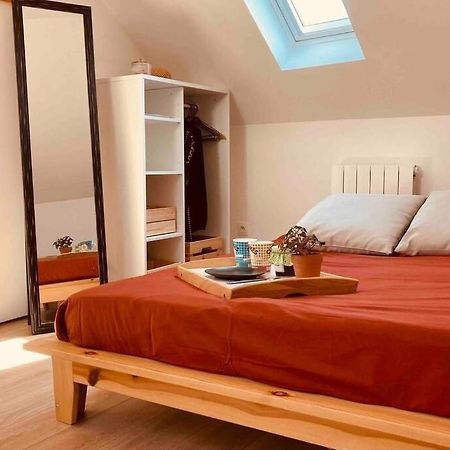 Apartamento Sous Les Nuages Ruan Exterior foto